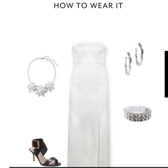 💝 GIFTED 🎁 NWT✨ Hammered Wavy Hoops - Picture 5 of 6